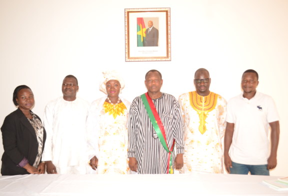 GANSENE Maria et BARA Soumaïla officialisent leur union à l’Ambassade du Burkina Faso à Libreville